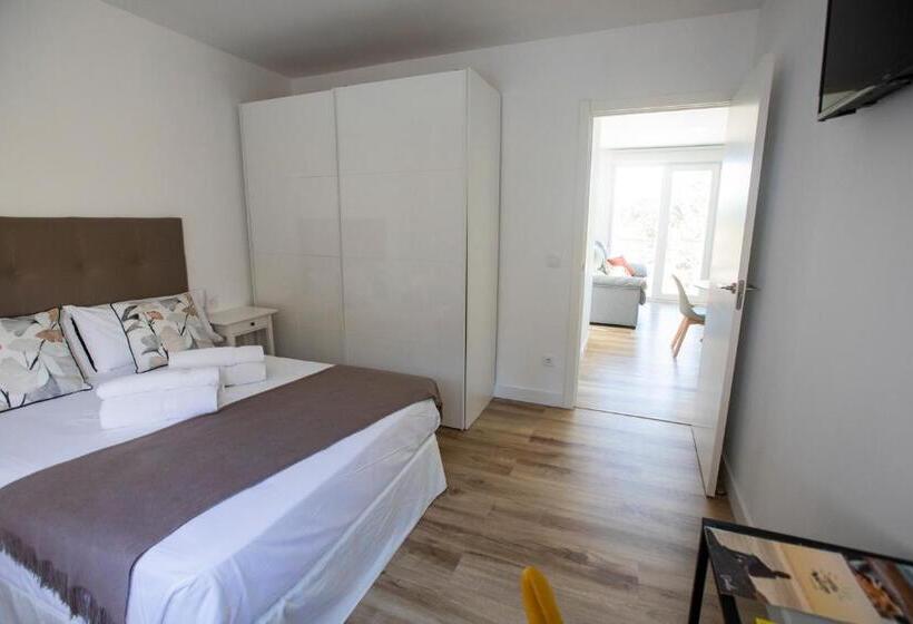 آپارتمان 1 خوابه با تراس, Hospedium Apartamentos Galitrips A Casa Da Reina