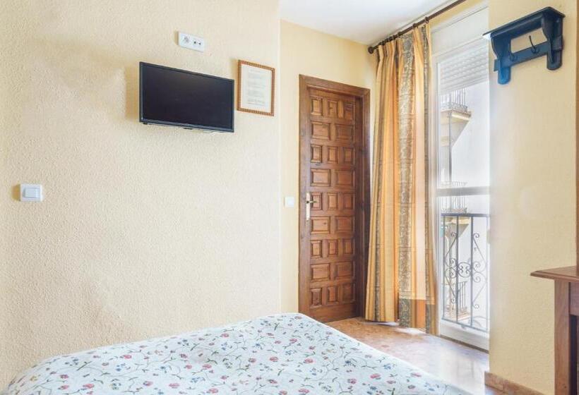 Standard Single Room, Arunda I