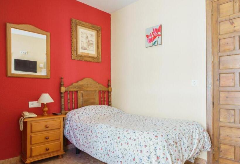 Standard Single Room, Arunda I