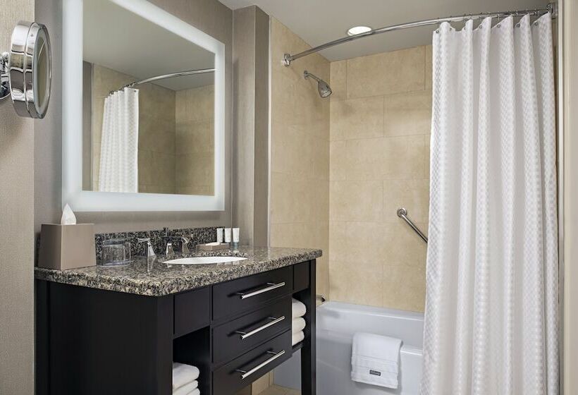 חדר סטנדרט שתי מיטות זוגיות, Le Westin Montreal