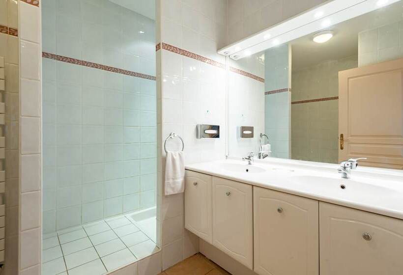 带1个卧室的公寓, Residhotel Golf Grand Avignon