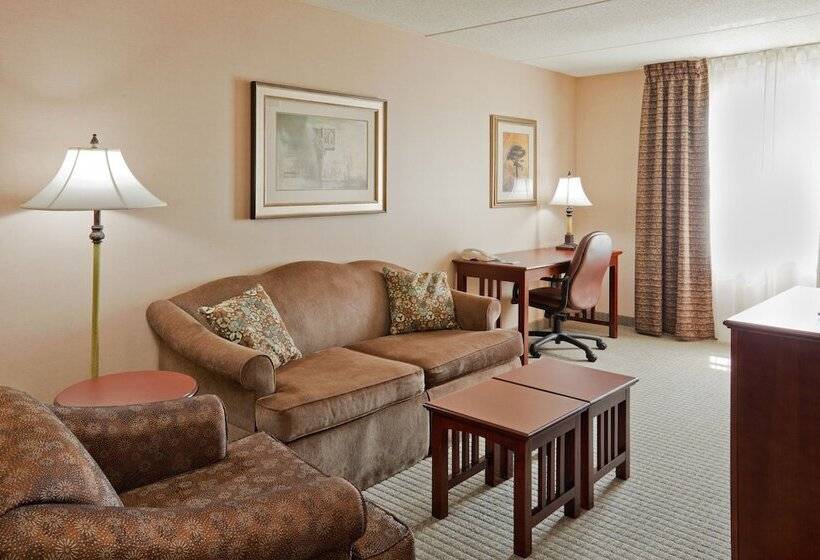 سوییت, Staybridge Suites Oakville Burlington, An Ihg