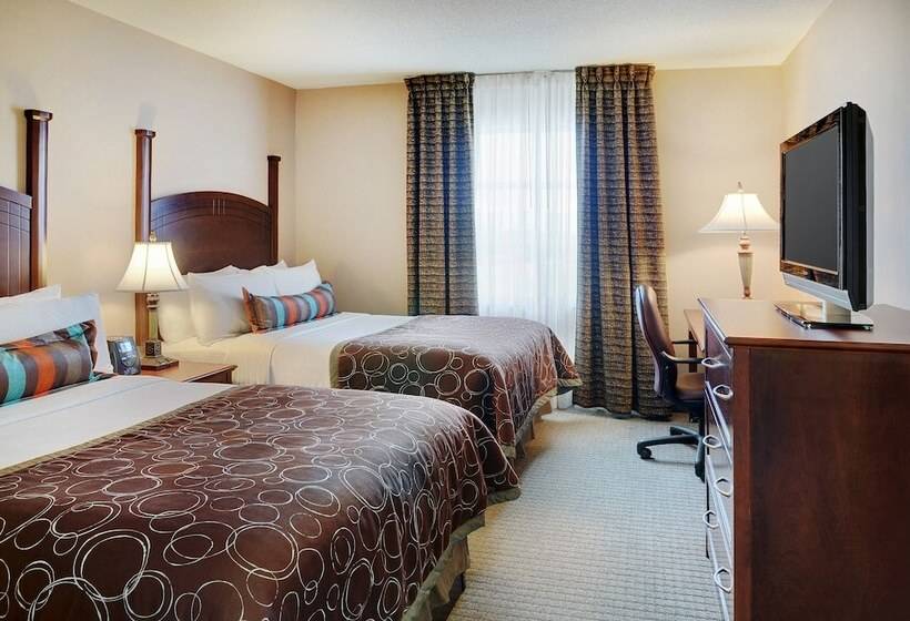 سوییت, Staybridge Suites Oakville Burlington, An Ihg