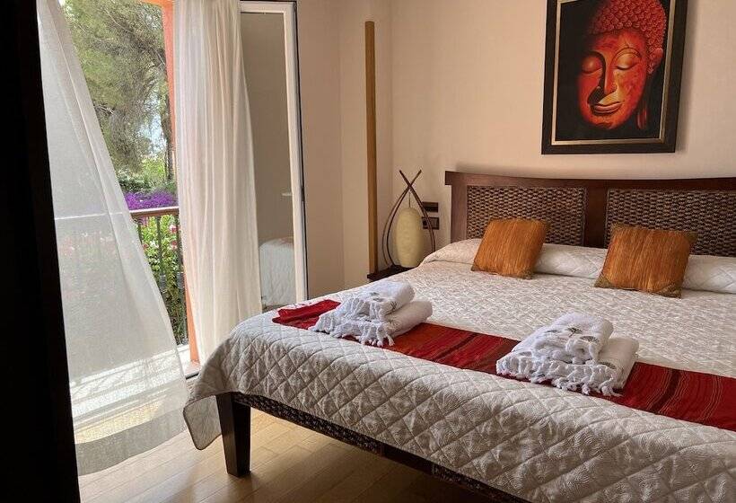 Superior Room Sea View, The Marbella Heights Boutique