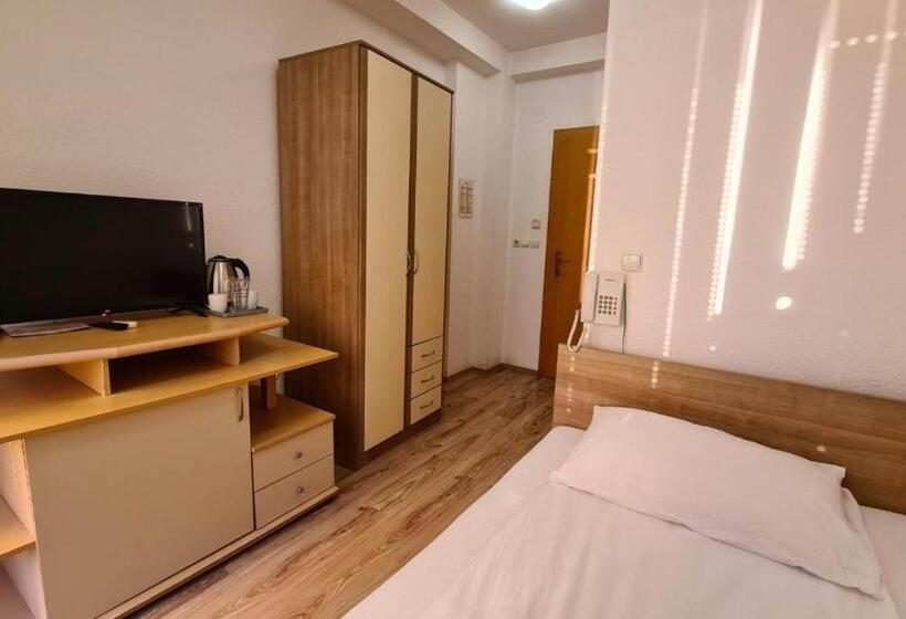 اتاق استاندارد یک نفره, Tino  Ohrid