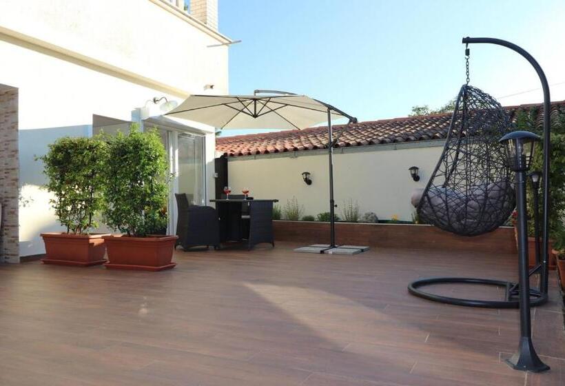 آپارتمان 1 خوابه, Apartments And Rooms With Parking Space Porec   6917