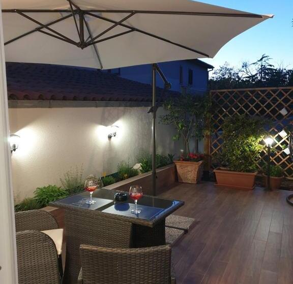 آپارتمان 1 خوابه, Apartments And Rooms With Parking Space Porec   6917