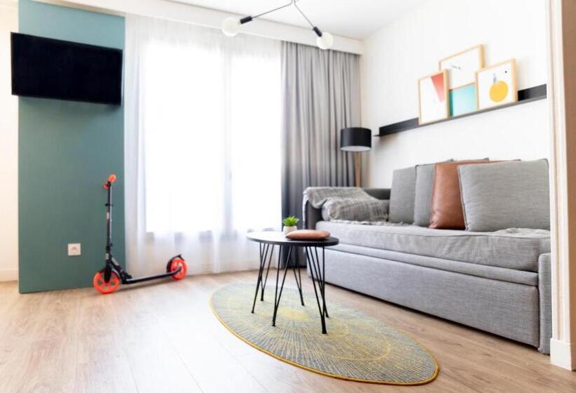 آپارتمان 2 خوابه, Aparthotel Adagio Annecy Centre