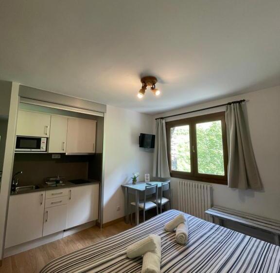 استودیوی استاندارد, Aparthotel Sant Andreu
