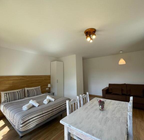 استودیو خانوادگی, Aparthotel Sant Andreu
