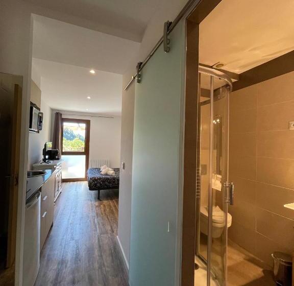 استودیوی استاندارد, Aparthotel Sant Andreu