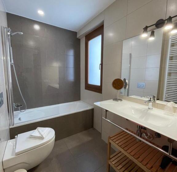 آپارتمان سوپریور 2 خوابه, Aparthotel Sant Andreu