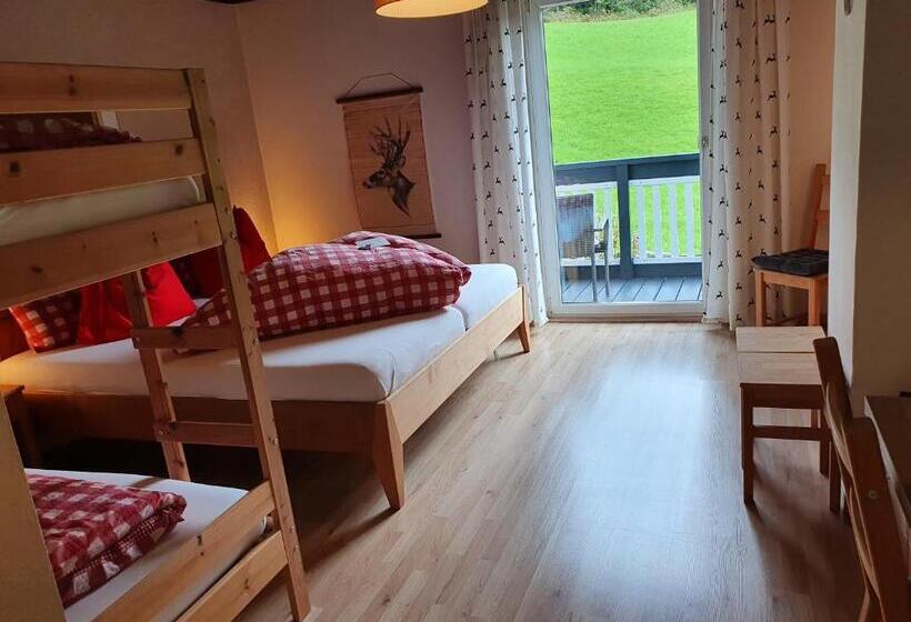 Economy Quadruple Room, Boutique Hotel Alpenhof