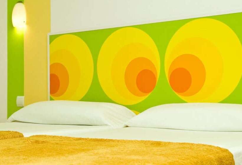 اتاق استاندارد, Hostal Can Jurat