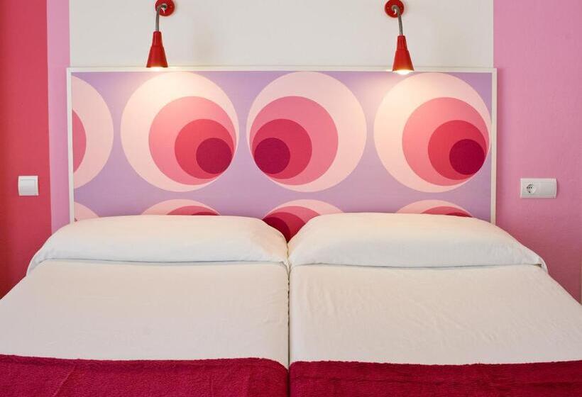 اتاق استاندارد, Hostal Can Jurat
