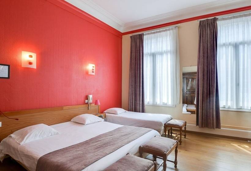 اتاق خانوادگی, Brit Hotel Notre Dame
