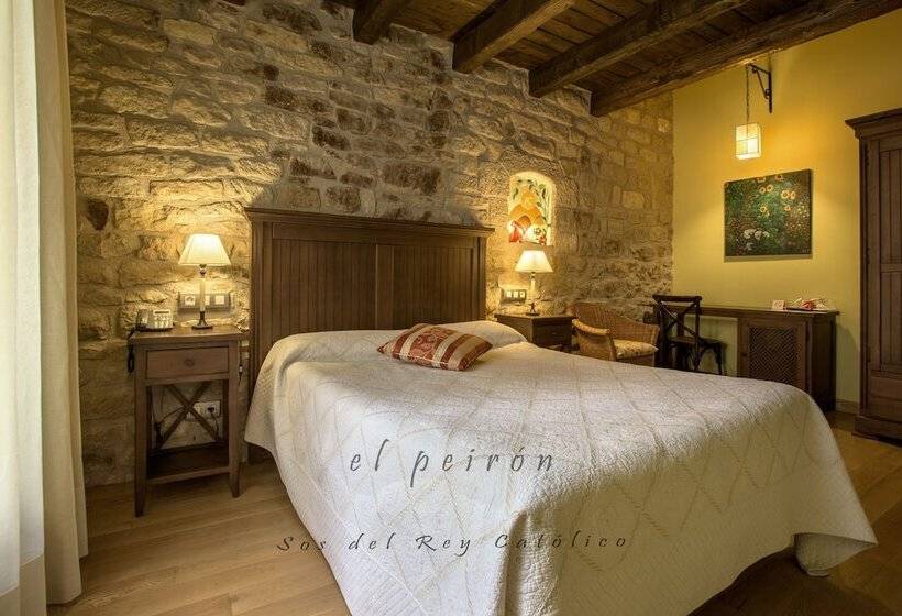 标准单人间, El Peiron
