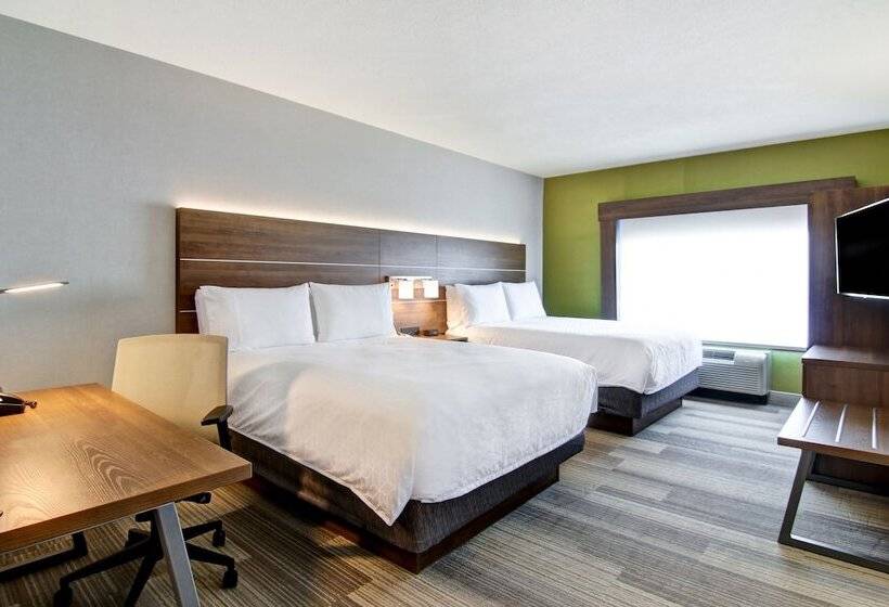 Suite, Holiday Inn Express  & Suites Toronto  Markham