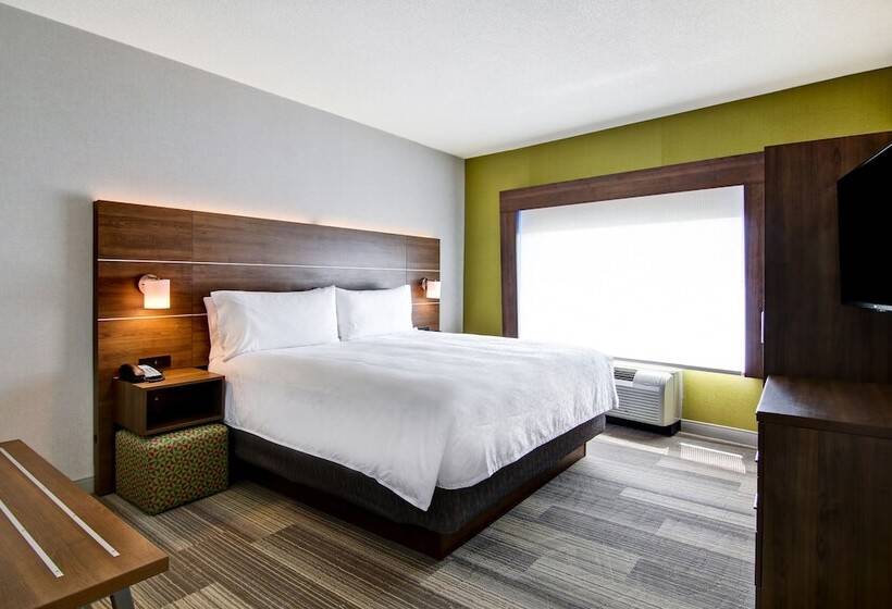 جناح, Holiday Inn Express  & Suites Toronto  Markham