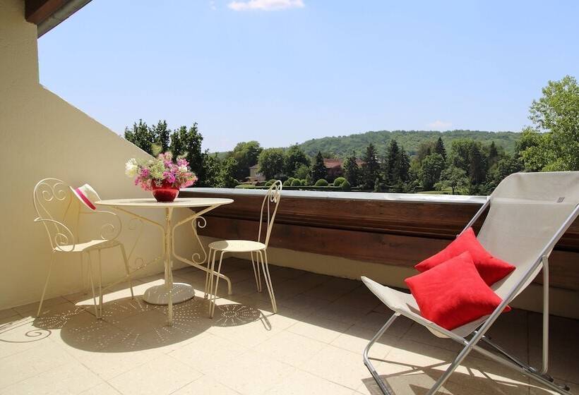 استودیوی استاندارد, Hôtel Le Clos Roussillon