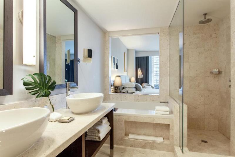 Premium Room City View, Kimpton Epic Hotel, An Ihg