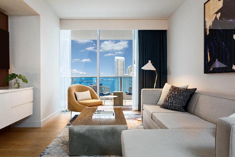 سوئیت با چشم‌انداز, Kimpton Epic Hotel, An Ihg