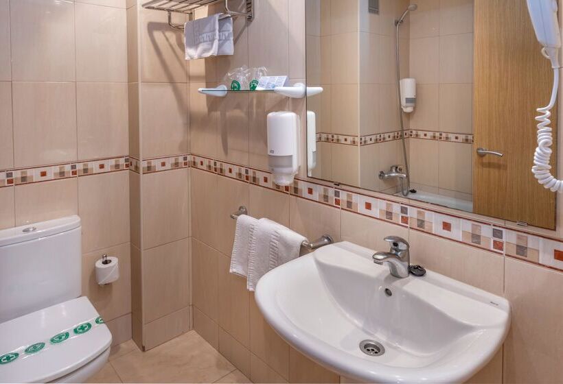 اتاق اکونومی, Moremar