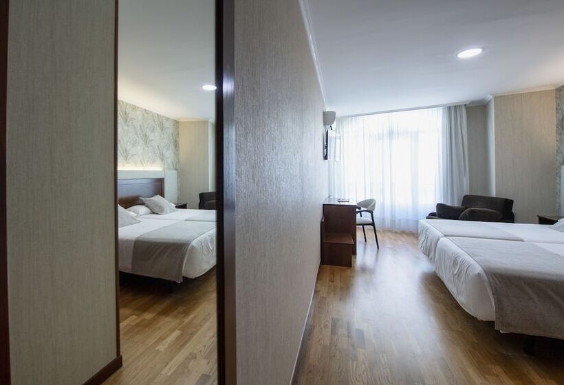 Chambre Triple Standard, Oca Insua Costa Da Morte