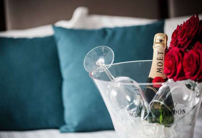 اتاق لوکس, Park Lane Paris