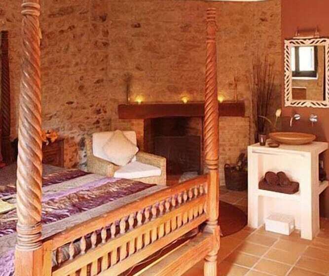 اتاق سوپریور, El Racó De Madremanya   Adults Only