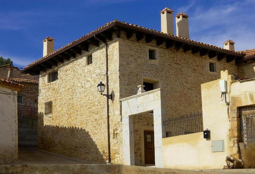 اتاق استاندارد چهار تخته, La Val
