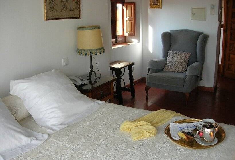اتاق لوکس با چشم‌انداز, Santa Isabel La Real
