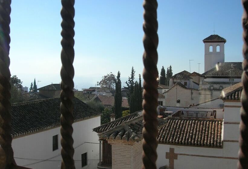 اتاق استاندارد سه نفره, Santa Isabel La Real