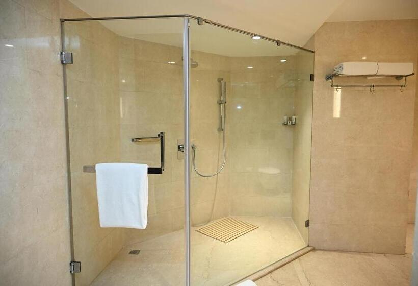 스위트, The Lalit New Delhi