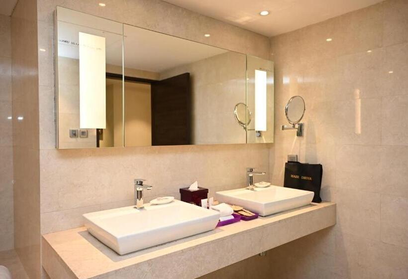 디럭스 스위트, The Lalit New Delhi