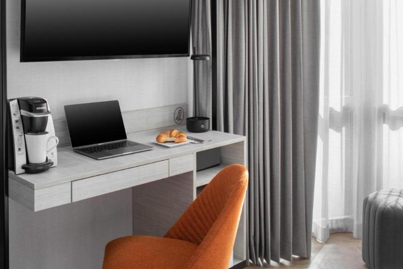 اتاق استاندارد با تخت بزرگ برای معلولان, Voco Times Square South New York, An Ihg
