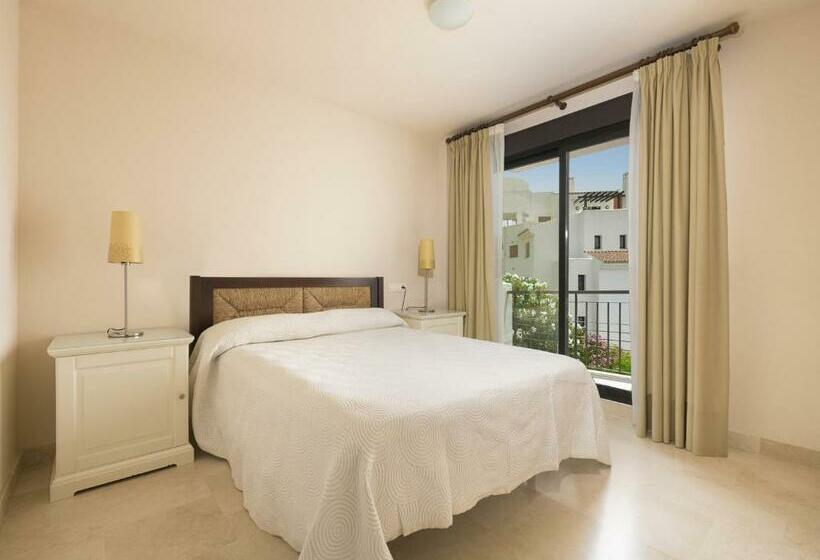 3 Schlafzimmer Apartment Meerblick, Olée Nerja Holiday Rentals By Fuerte Group