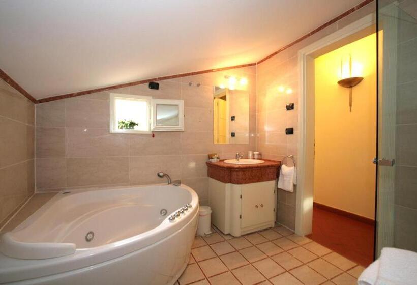 آپارتمان 3 خوابه, Palazzo Gamba Apartments Al Duomo