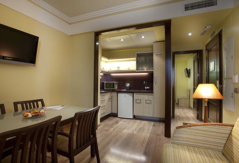 Suite, Suites Gran Via 44