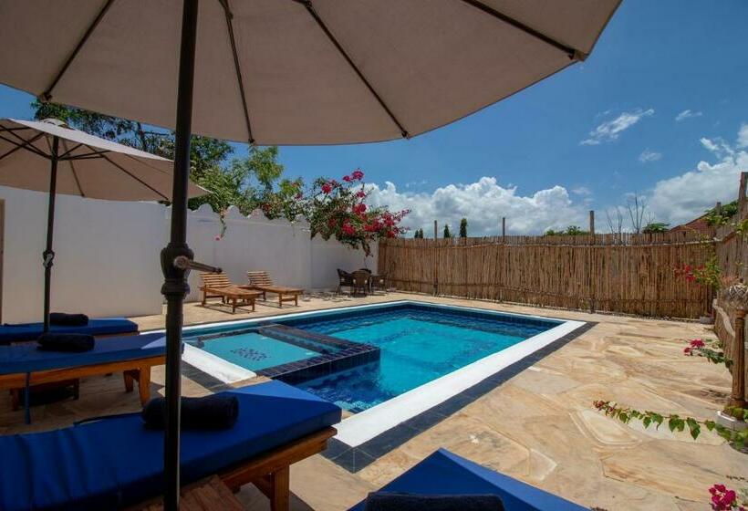 ویلای یک اتاق خوابه با استخر شنا, Sunny Palms Beach Bungalows