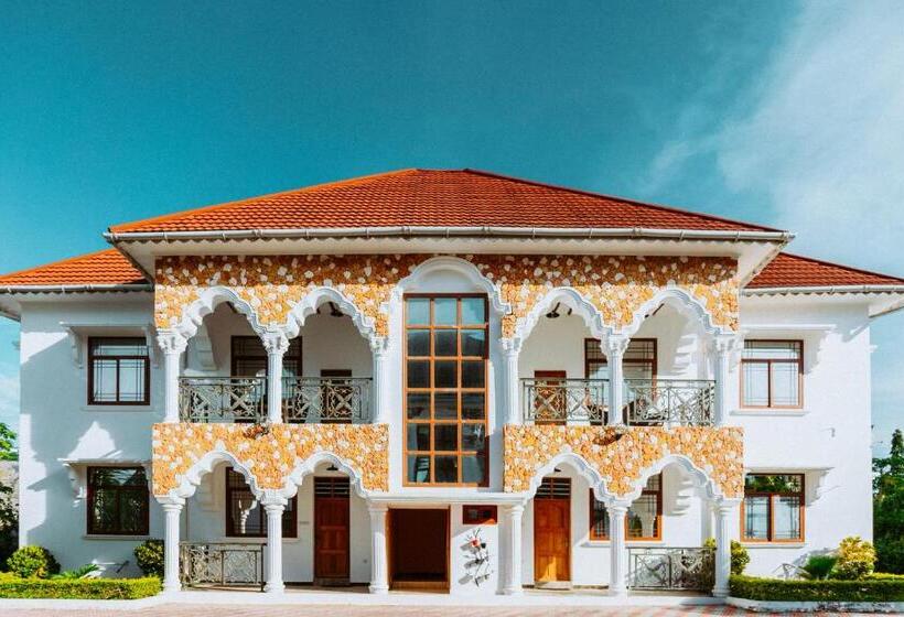 ویلای 2 خوابه, Sunny Palms Beach Bungalows