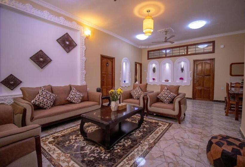 ویلای 3 خوابه, Sunny Palms Beach Bungalows