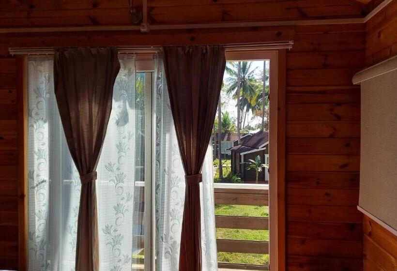 اتاق استاندارد با تخت بزرگ, Adhvasaha Beach Spa Resort
