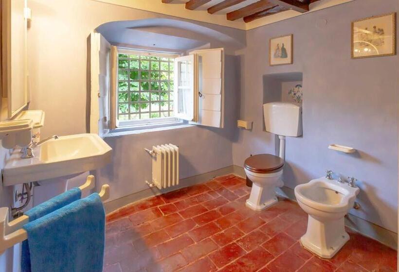 سوییت لوکس, Borgo Studiati Residenza D Epoca