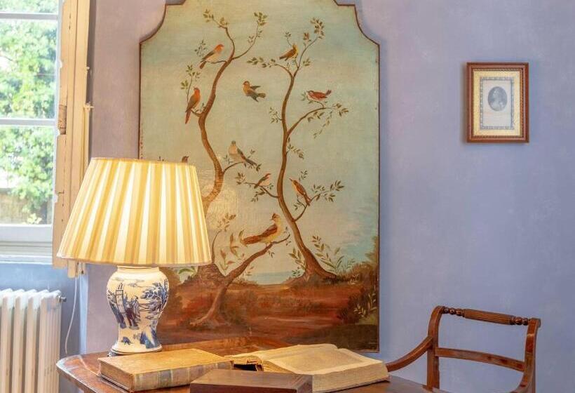 سوییت لوکس, Borgo Studiati Residenza D Epoca
