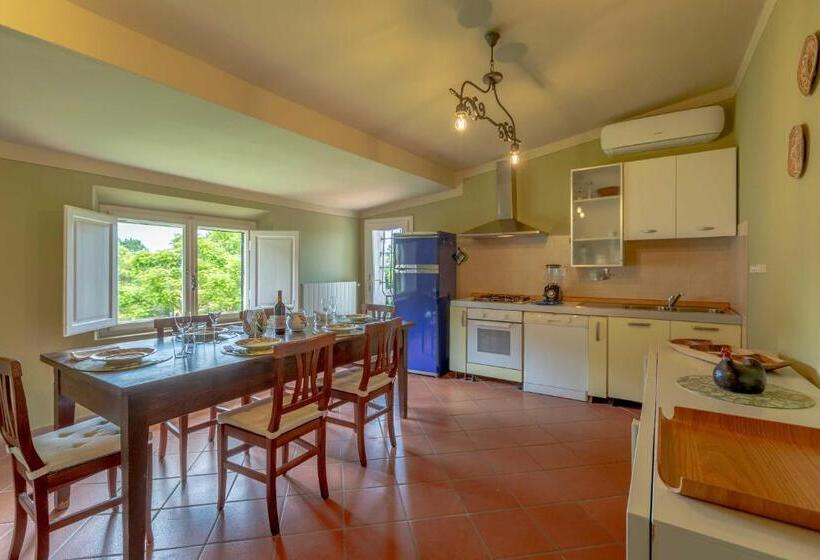 آپارتمان 3 خوابه, Borgo Studiati Residenza D Epoca