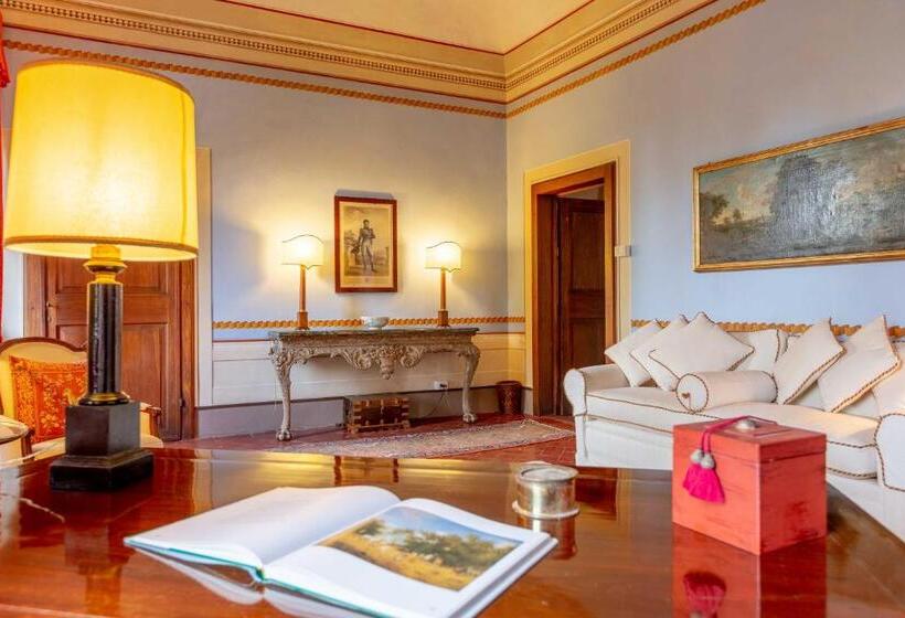 سوئیت پرزیدنت, Borgo Studiati Residenza D Epoca