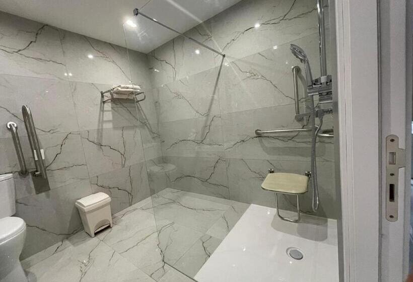 اتاق استاندارد با بالکن و چشم‌انداز دریا, La Reggia Seaview Guesthouse