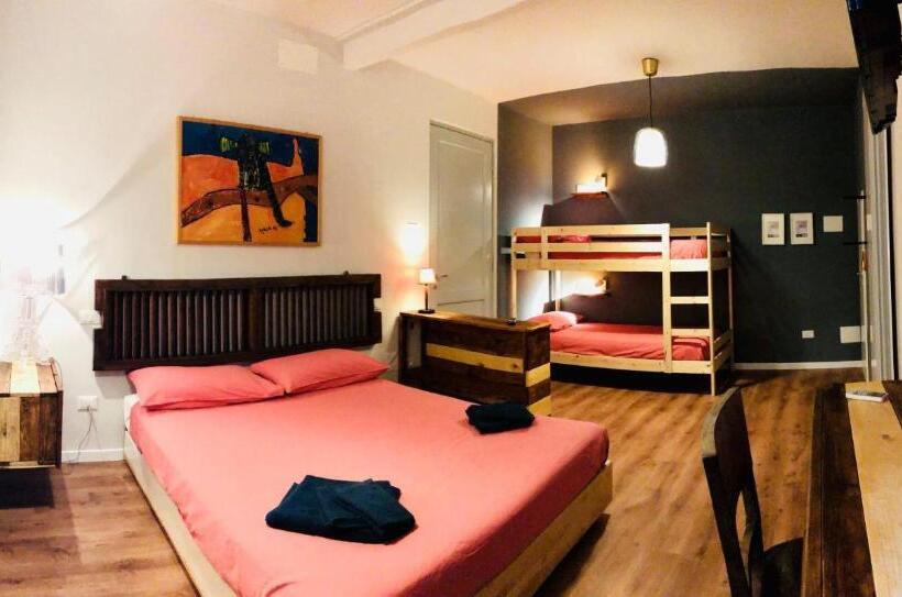 اتاق استاندارد چهار تخته, Dolce Nera B&b