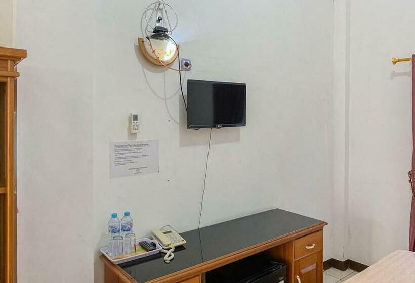 اتاق استاندارد, Nascar Family Hotel Palangkaraya Redpartner